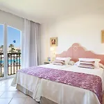 Hotel apartamentowy Grupotel Macarella &