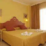 Grupotel Macarella &