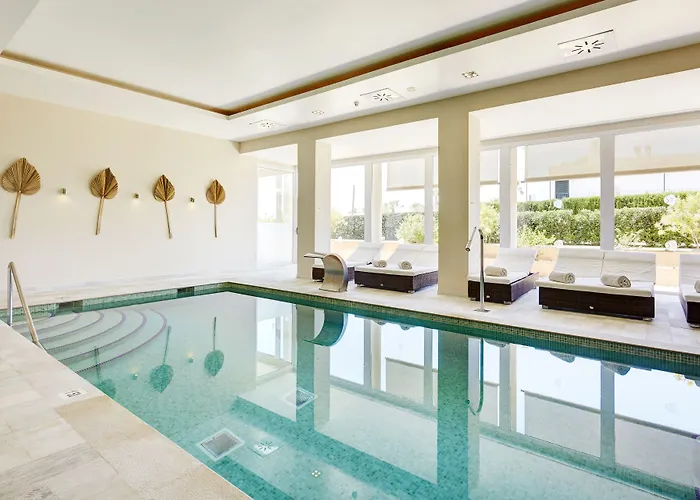 מלון דירות Grupotel Macarella & 4*