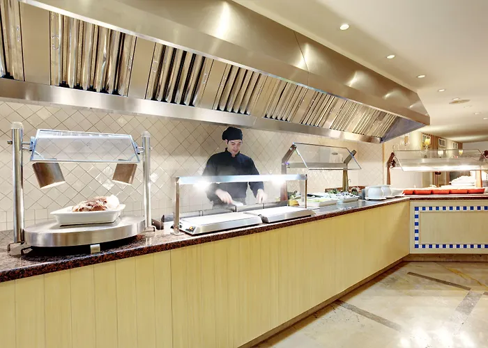 מלון דירות Grupotel Macarella & 4*