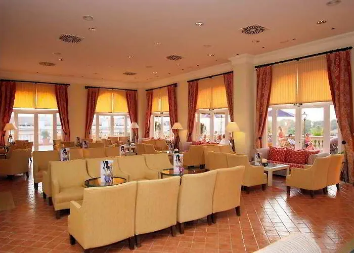 מלון דירות Grupotel Macarella & סון קסוריגואה