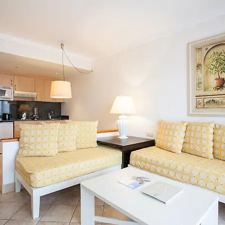 Hotel apartamentowy Grupotel Macarella &