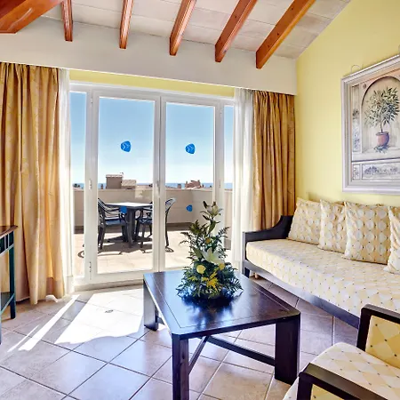 グルーポテル マカレラ スイーツ＆スパ アパートホテル