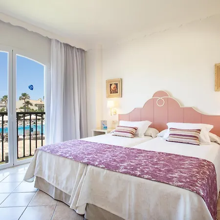 Hotel apartamentowy Grupotel Macarella &