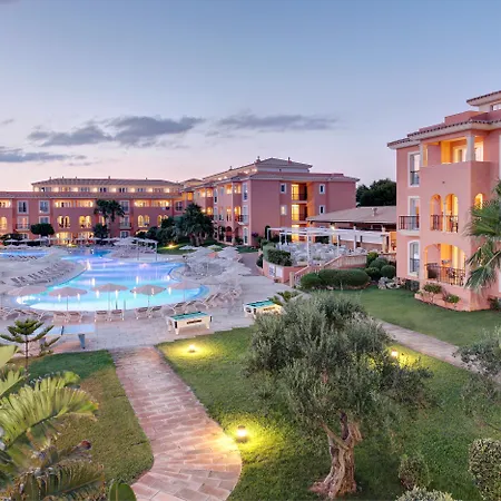Grupotel Macarella & 4*