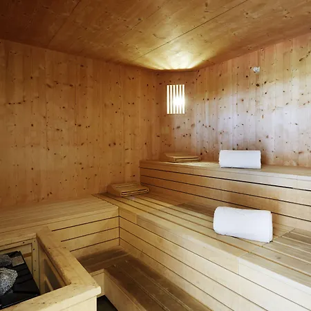 グルーポテル マカレラ スイーツ＆スパ ソン・ショリゲル