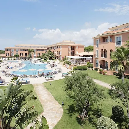 Grupotel Macarella & 4*