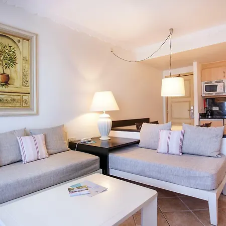 グルーポテル マカレラ スイーツ＆スパ ソン・ショリゲル