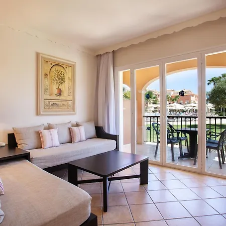 Grupotel Macarella & Hotel apartamentowy