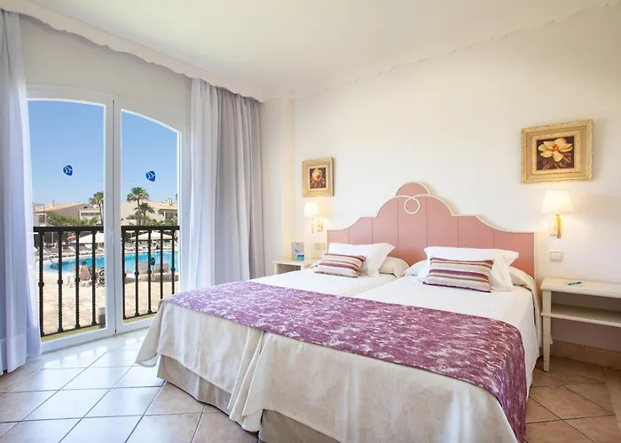 Appart hôtel Grupotel Macarella &