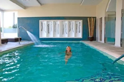 Grupotel Macarella & 4*