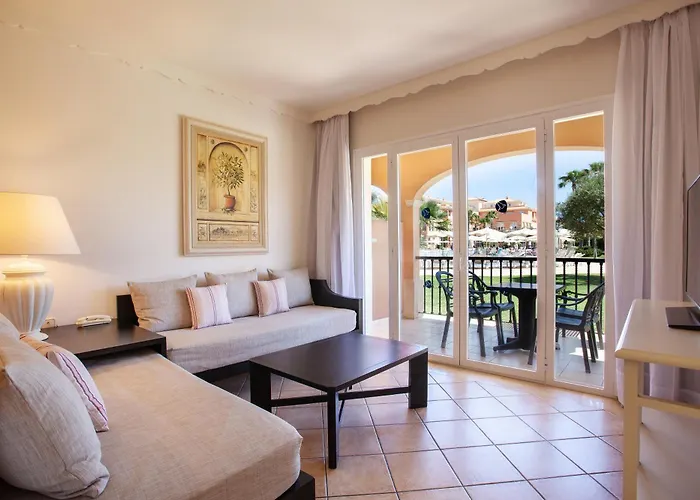 Grupotel Macarella & Appart hôtel