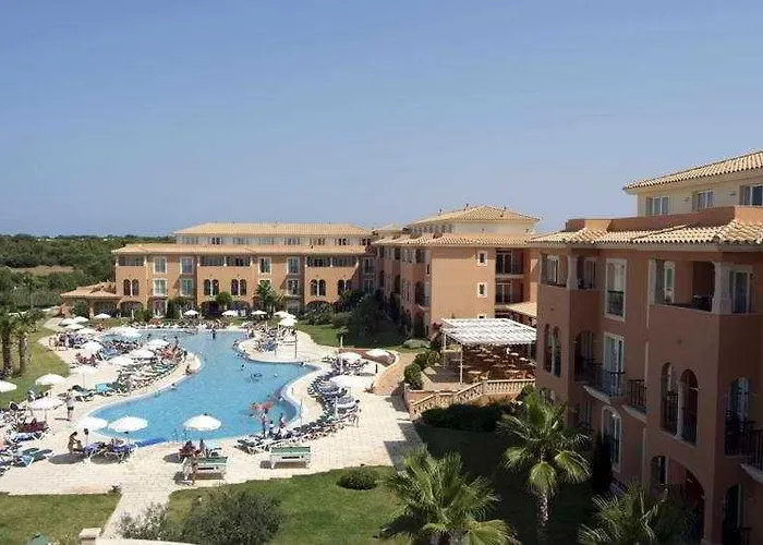 Grupotel Macarella & Ξενοδοχείο με διαμερίσματα Son Xoriguer